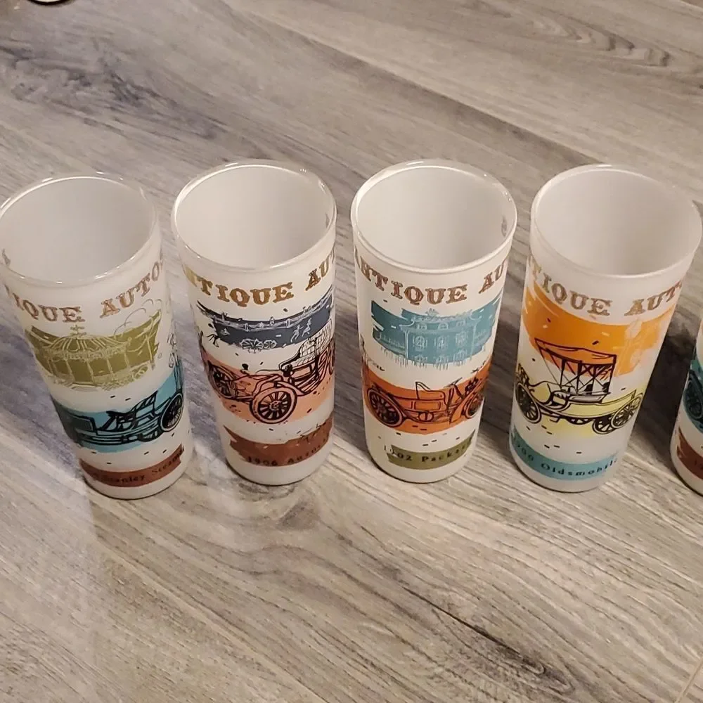 EUC MCM Anchor Vintage Set of 8 Antique Autos Frosted Glasses